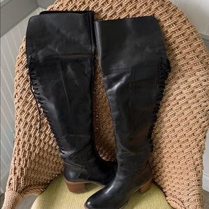 Diba True Over-the-Knee Black Leather Laceup Boots Excellent Condition. Size 9.5